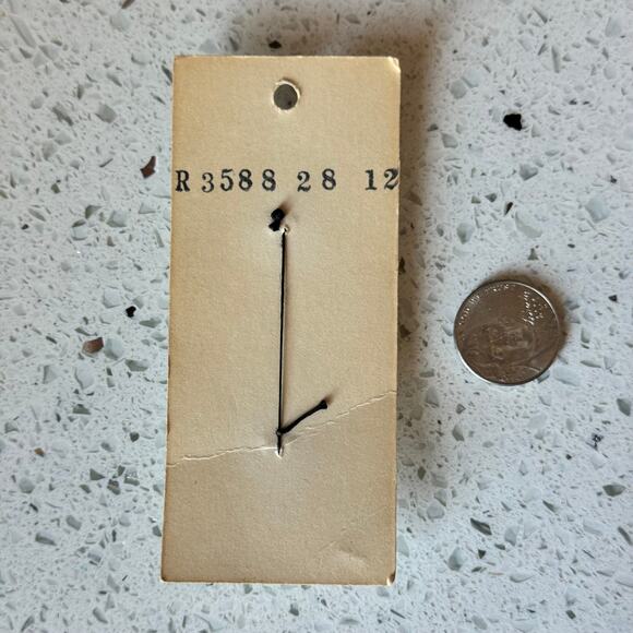 4 NEW Vintage 1950s Green & Gold BGE Buttons on Card Shank Round Marbled - Picture 9 of 9